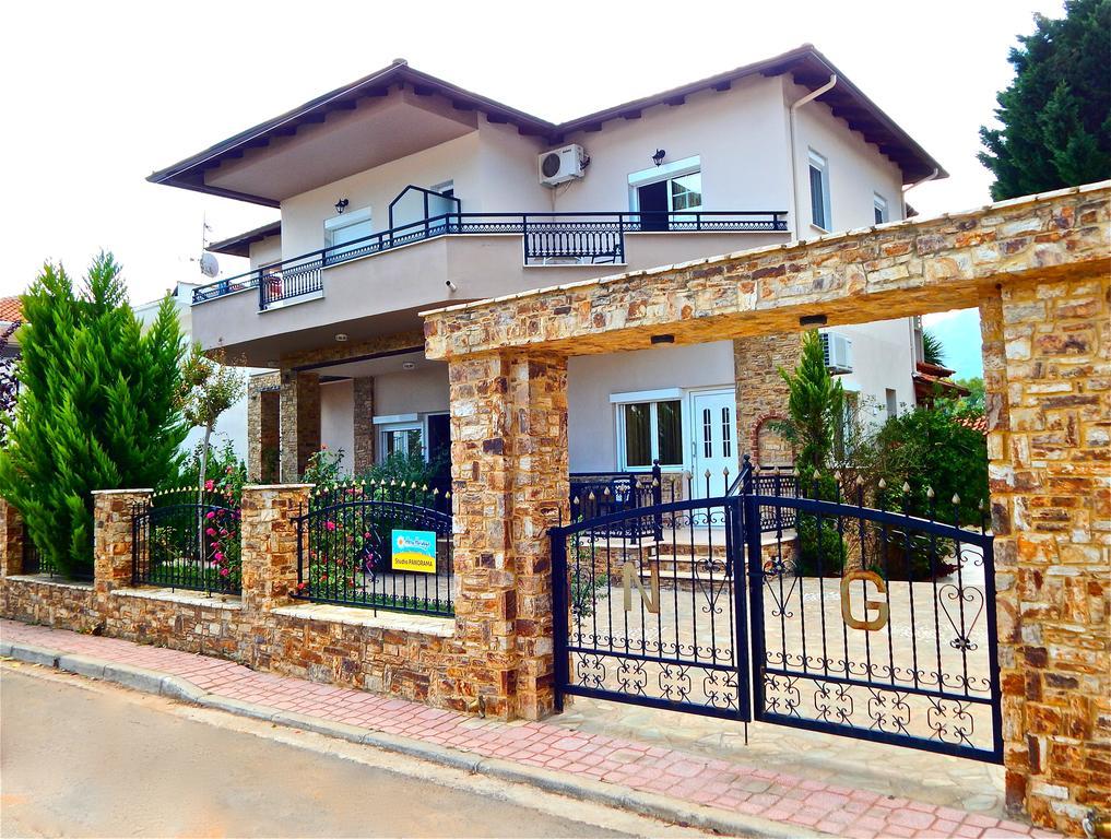 Panorama Apartments And Studios Хрисі-Амудья Екстер'єр фото